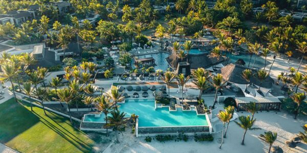 Long Beach Mauritius, A Sunlife Resort