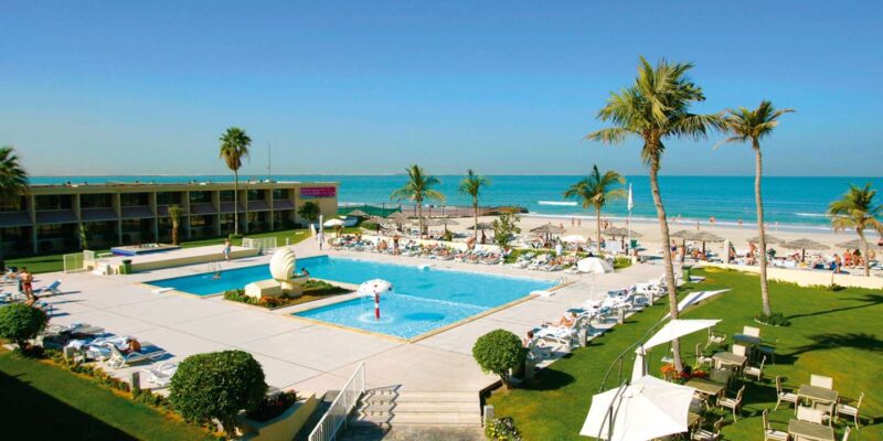 AEDLOULOU_SHRJ-TOP-Pool-Side-View