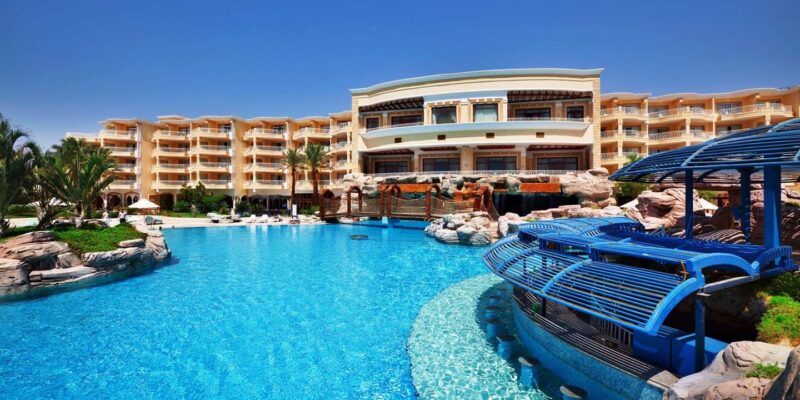 EGHINTERCO_SOMA-TOP-Main-Pool