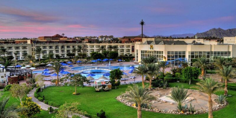EGSORIENTR_NABQ-TOP-30MAIN-POOL