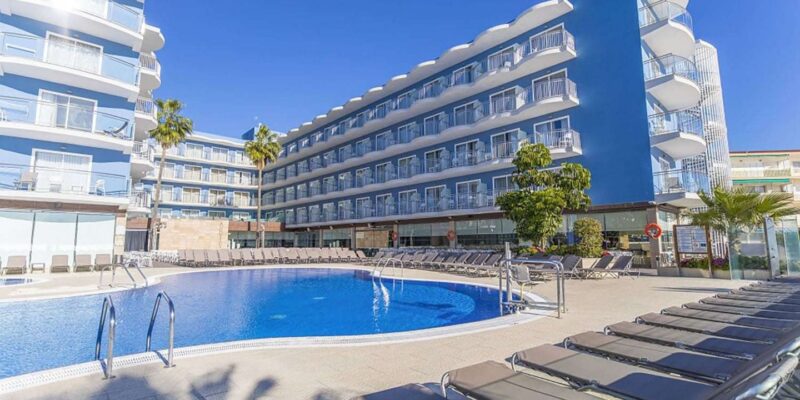 ESBAUGUST_CAMB-TOP-A1