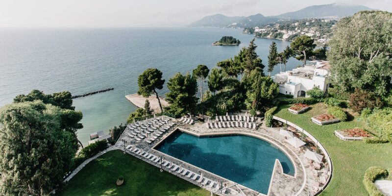 GRCHOLIDPA_Corfu_Holiday_Palace_pool_%283%29_1440x810