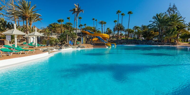 LAGO%20POOL%20%287%29