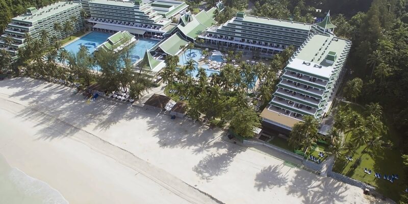 Le-Meridien-Phuket-Beach-Resort_23