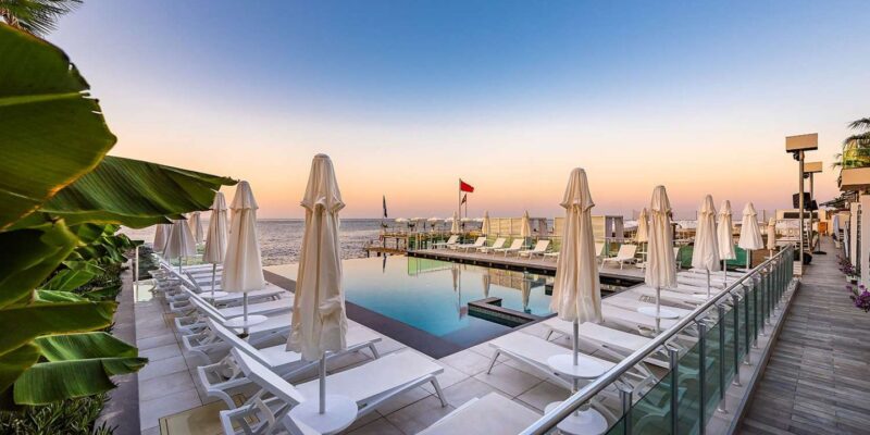 TRAWHITCIH_TURK-INFINITY-POOL_2